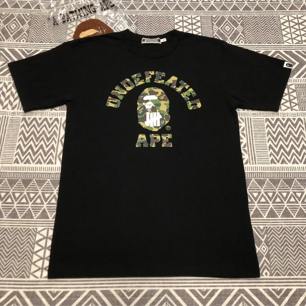 A Bathing Ape Bape X Undefeated College Logo Tee Shirt Size Small